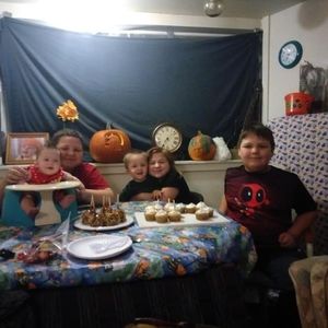 Meet your Posher, Stephany